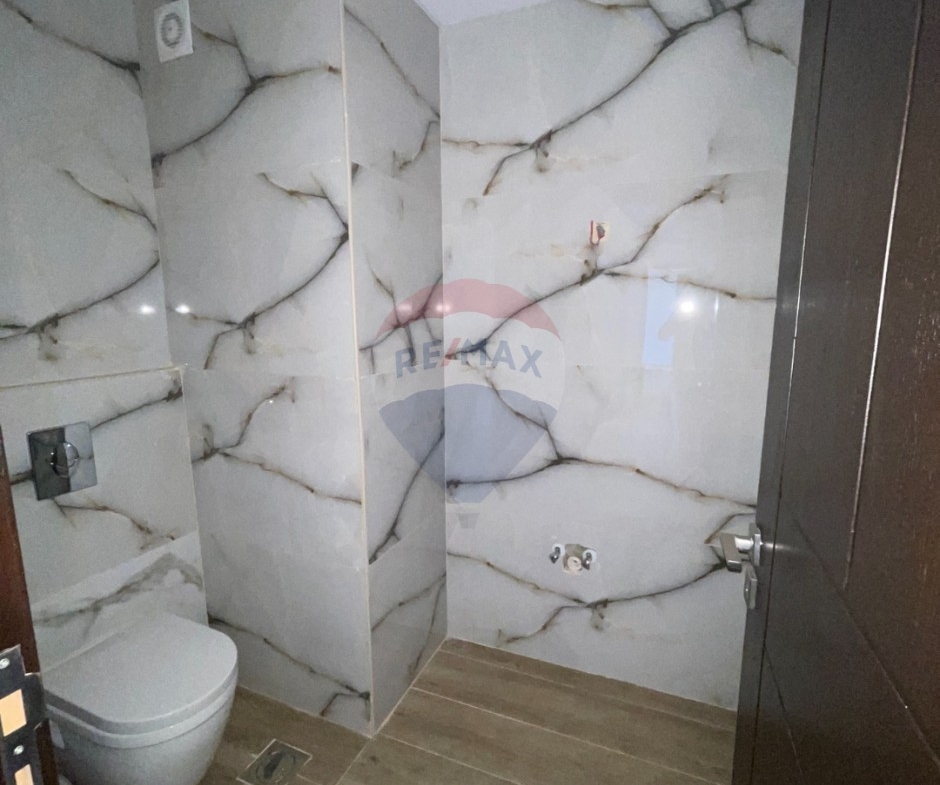 R9-3620 Duplex for Sale in Haykaliyeh – Koura, 300 m², 3 Floors دوبلكس للبيع في هيكلية الكورة – 300 م²، 3 طوابق — Photo 15 of 23