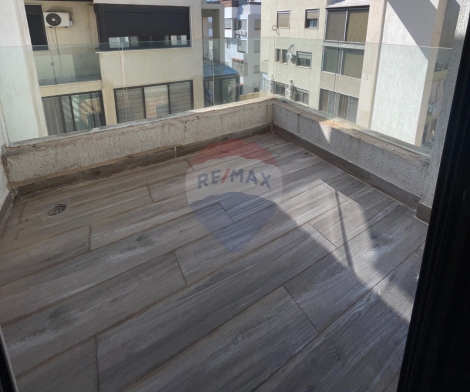 R9-3620 Duplex for Sale in Haykaliyeh – Koura, 300 m², 3 Floors دوبلكس للبيع في هيكلية الكورة – 300 م²، 3 طوابق — Photo 16 of 23