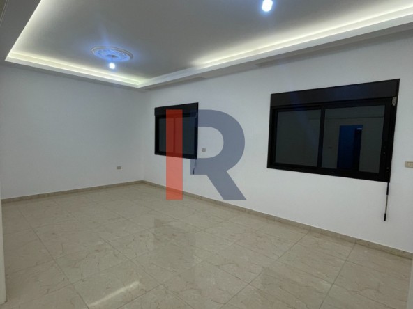 R9-3568 شقة للبيع في دده الكورة – 112 م²، الطابق الأرضي — الصورة 2 من 12