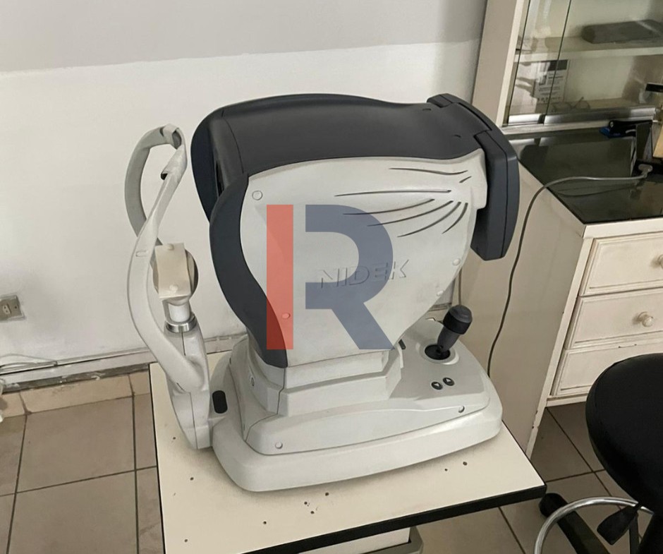 R9-3627 عيادة عيون للبيع في طرابلس – 70 م²، مجهّزة بالكامل — الصورة 17 من 22