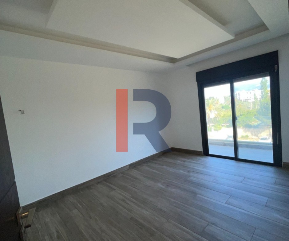 R9-3620 Duplex for Sale in Haykaliyeh – Koura, 300 m², 3 Floors دوبلكس للبيع في هيكلية الكورة – 300 م²، 3 طوابق — Photo 18 of 23