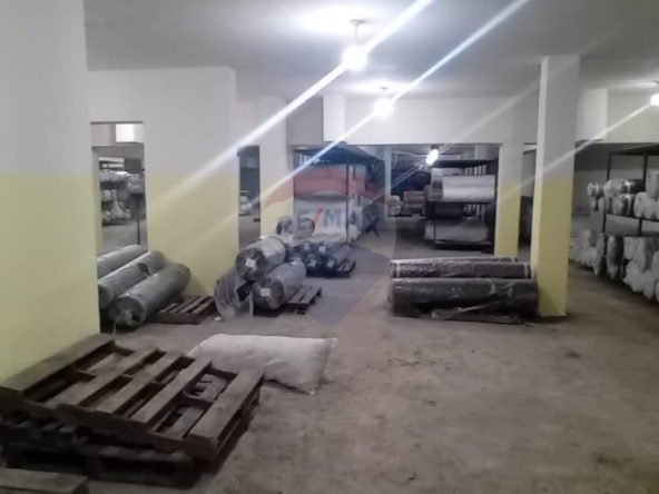 R9-3622 Warehouse for Sale in Thaqafa Street – Tripoli, 1350 m²مستودع للبيع في شارع الثقافة طرابلس – 1350 م² — Photo 2 of 8