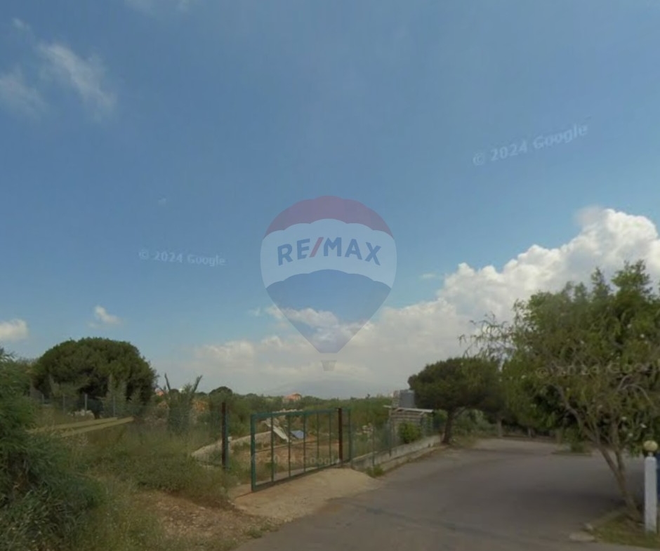 R9-3515 Land for Sale in Batroumine – Koura, 1899 m²أرض للبيع في بترومين الكورة – 1899 م² — Photo 2 of 4