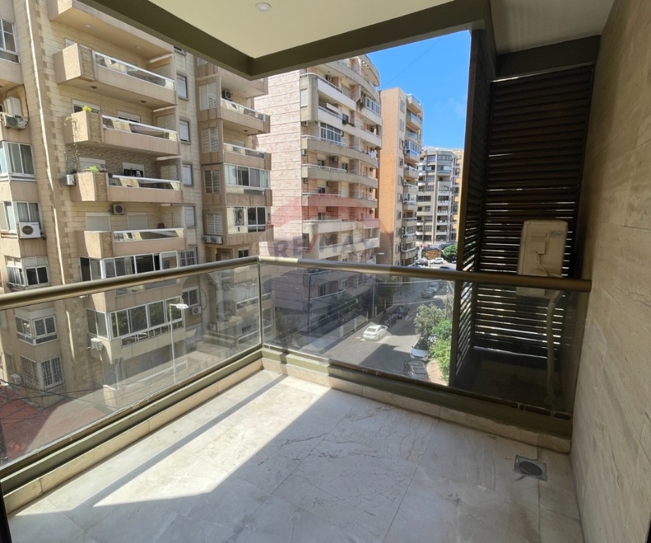 R9-3672 Apartment for Sale in Dam W Farez – Tripoli, 130 m²شقة للبيع في ضم وفرز طرابلس – 130 م² — Photo 2 of 10