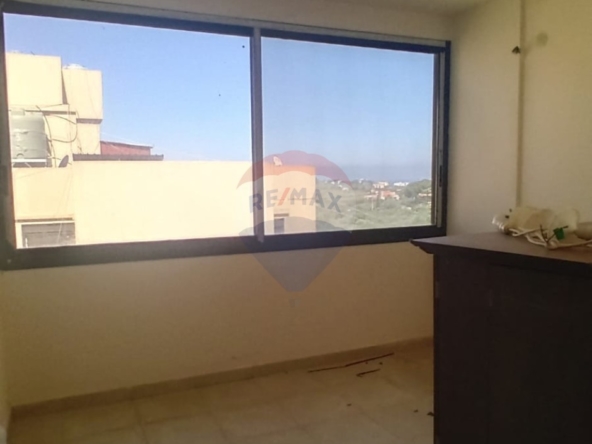 R9-3541 Apartment for Rent in Barsa – Koura, 130 m²شقة للإيجار في برسا الكورة – 130 م² — Photo 2 of 6