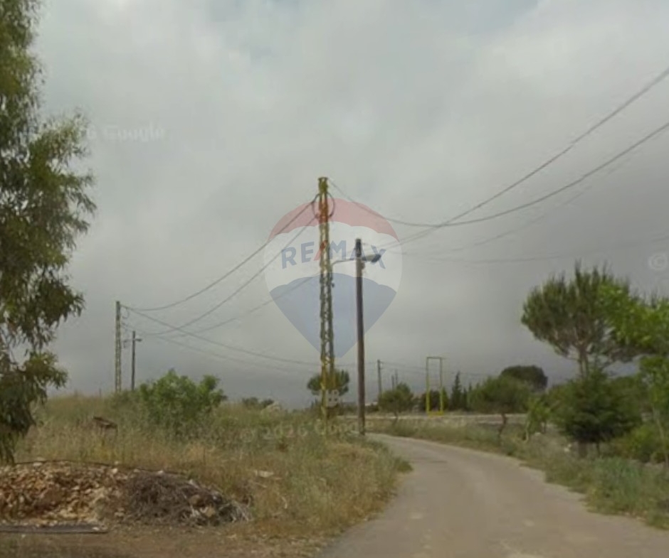 R9-3563 Land for Sale in Fiaa – Koura, 1154 m², Zoning 20/40, Olive & Pine Treesأرض للبيع في فيع الكورة – 1154 م²، تصنيف بناء 20/40، مزروعة زيتون وصنوبر — Photo 2 of 3