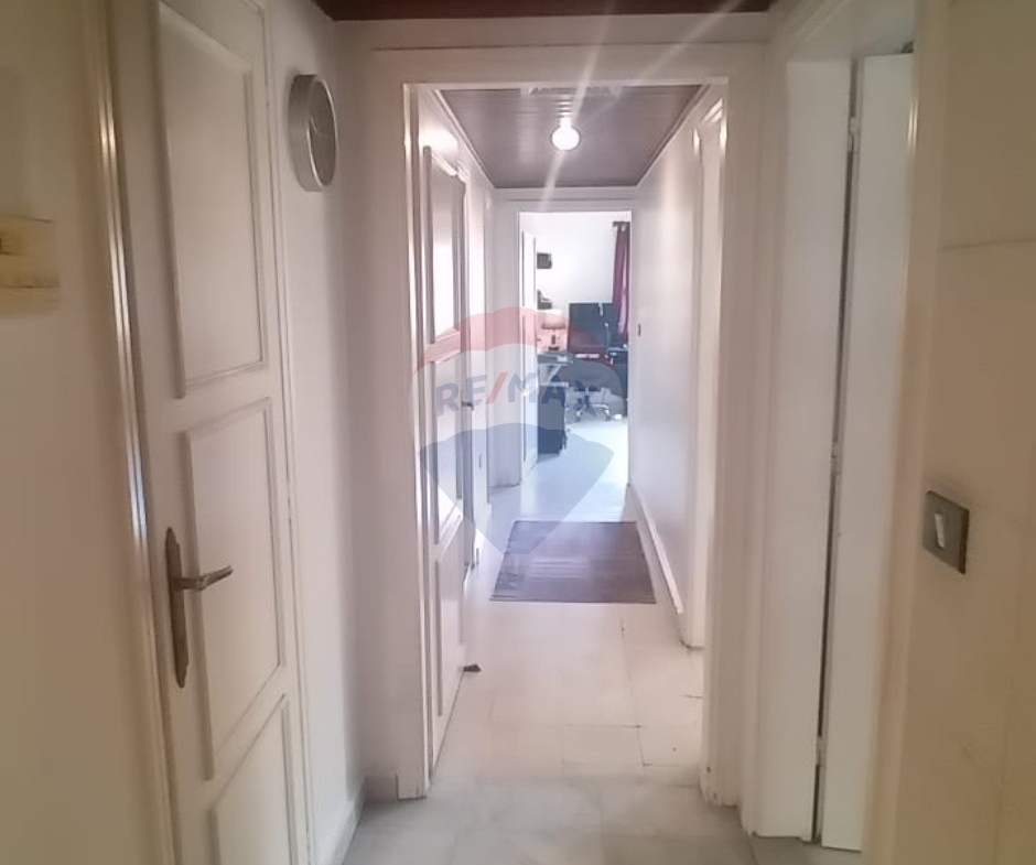 R9-3591 Apartment for Sale in Miten Street – Tripoli, 160 m²شقة للبيع في شارع ميتين طرابلس – 160 م² — Photo 2 of 9