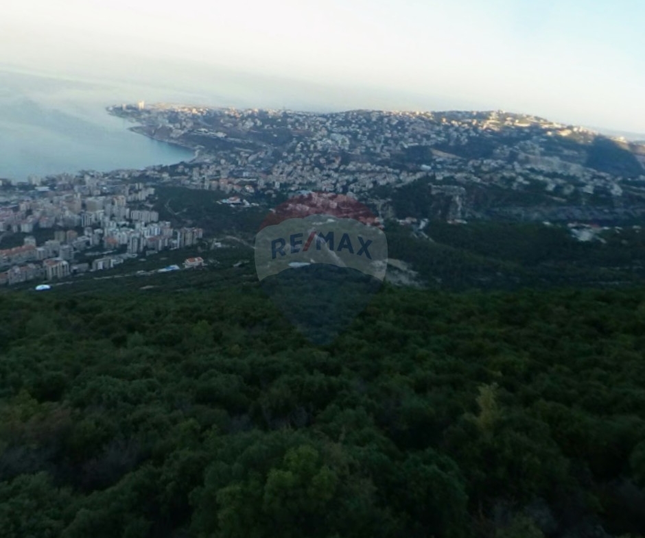 R9-3607 Land for Sale in Keserwan – 1080 m², Zoning 20/100 أرض للبيع في كسروان – 1080 م²، تصنيف 20/100 — Photo 2 of 3