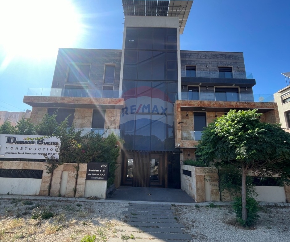 R9-3620 Duplex for Sale in Haykaliyeh – Koura, 300 m², 3 Floors دوبلكس للبيع في هيكلية الكورة – 300 م²، 3 طوابق — Photo 21 of 23