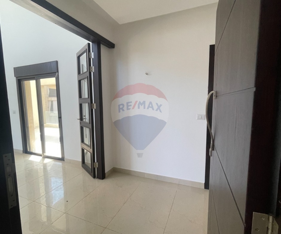 R9-3620 Duplex for Sale in Haykaliyeh – Koura, 300 m², 3 Floors دوبلكس للبيع في هيكلية الكورة – 300 م²، 3 طوابق — Photo 22 of 23