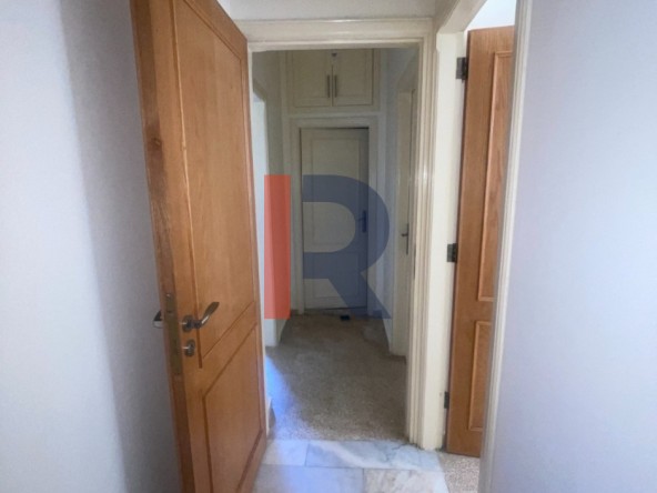 R9-3653 شقة للبيع في نقابة الأطباء طرابلس – 130 م² — الصورة 3 من 9