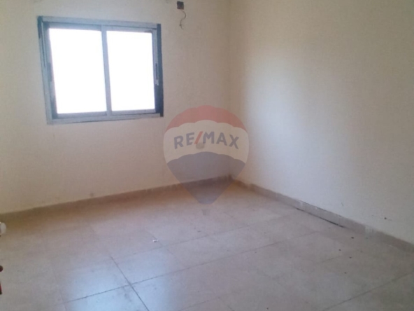 R9-3541 Apartment for Rent in Barsa – Koura, 130 m²شقة للإيجار في برسا الكورة – 130 م² — Photo 3 of 6