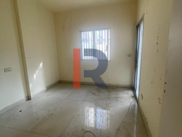 R9-3542 Apartment for Rent in Miten Street – Tripoli, 100 m² شقة للإيجار في شارع ميتين طرابلس – 100 م² — Photo 3 of 5