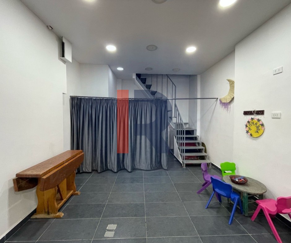 R9-3557 Shop for Rent in Thaqafe – Tripoli, 60 m², 2 Floorsمحل للأيجار في الثقافة طرابلس – 60 م²، طابقان — Photo 3 of 5