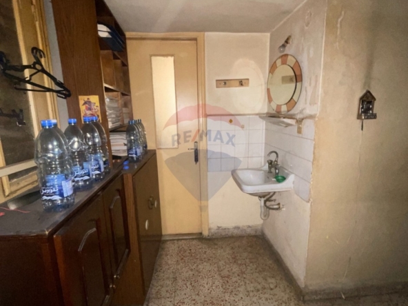 R9-3514 Apartment for Sale in Thaqafa Street, Tripoli – 150 m², Fully Furnishedشقة للبيع في شارع الثقافة طرابلس – 150 م²، مفروشة بالكامل — Photo 3 of 11