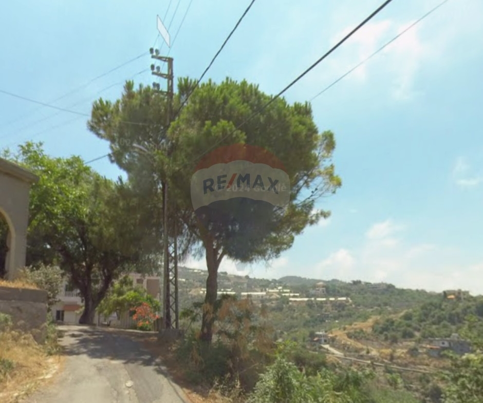 R9-3609 Land for Sale in Kfoun – Jbeil, 2143 m², Zoning 20/40أرض للبيع في كفون جبيل – 2143 م²، تصنيف 20/40 — Photo 3 of 3