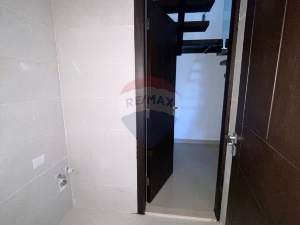 R9-3620 Duplex for Sale in Haykaliyeh – Koura, 300 m², 3 Floors دوبلكس للبيع في هيكلية الكورة – 300 م²، 3 طوابق — Photo 3 of 23