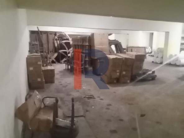 R9-3622 Warehouse for Sale in Thaqafa Street – Tripoli, 1350 m²مستودع للبيع في شارع الثقافة طرابلس – 1350 م² — Photo 3 of 8