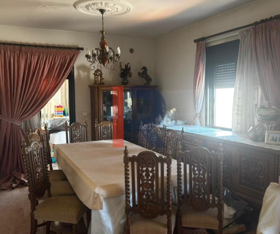 R9-3631 شقة للبيع في زغرتا العقبة – 161 م² — الصورة 3 من 8