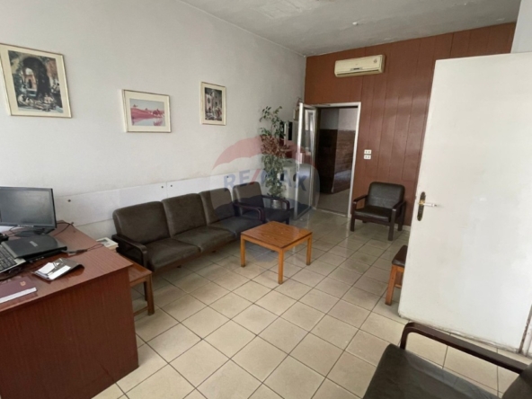 R9-3546  عيادة طب عيون للإيجار في طرابلس – 70 م²، مجهزة بالكامل — الصورة 4 من 22