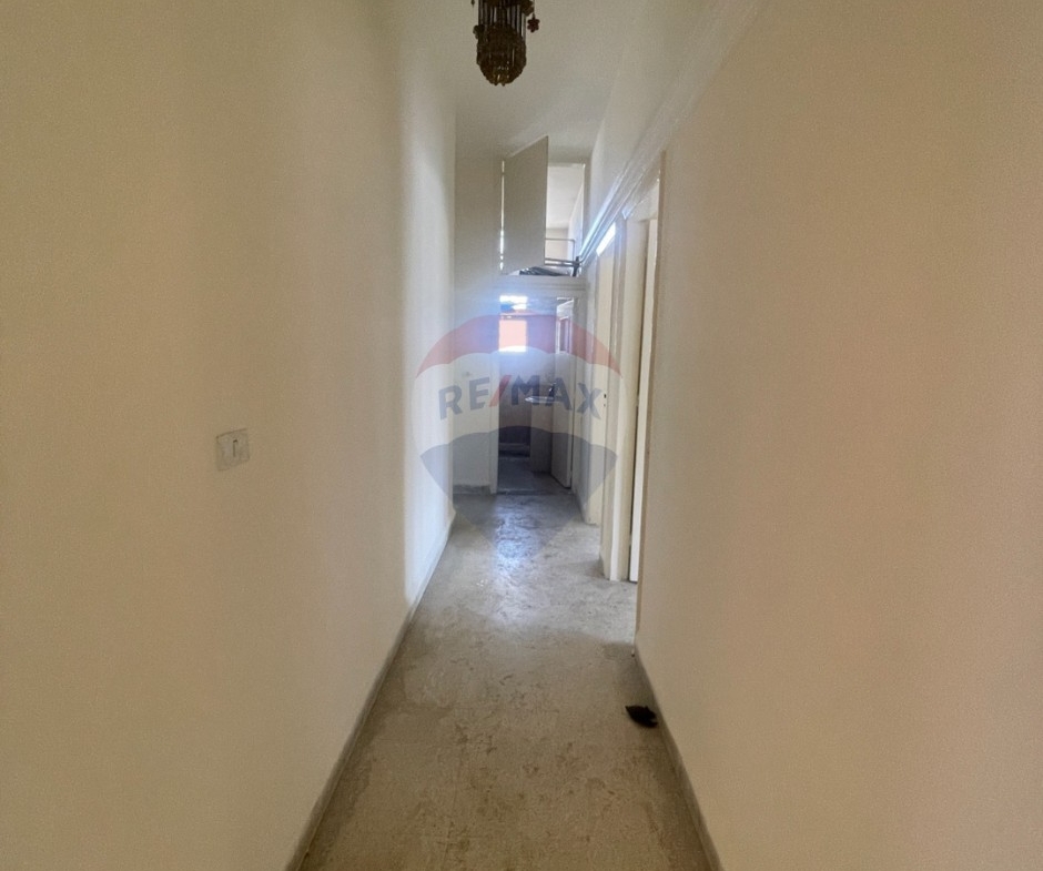 R9-3604 Apartment for Sale in Miten Street – Tripoli, 250 m²شقة للبيع في شارع ميتين طرابلس – 250 م² — Photo 4 of 12