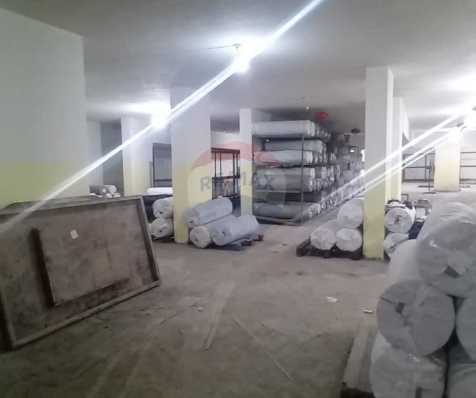R9-3622 Warehouse for Sale in Thaqafa Street – Tripoli, 1350 m²مستودع للبيع في شارع الثقافة طرابلس – 1350 م² — Photo 4 of 8