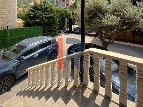 R9-3638مبنى حديث للبيع في دير عمار – حريقص. أرض 720 م²، 7 طوابق — الصورة 4 من 8