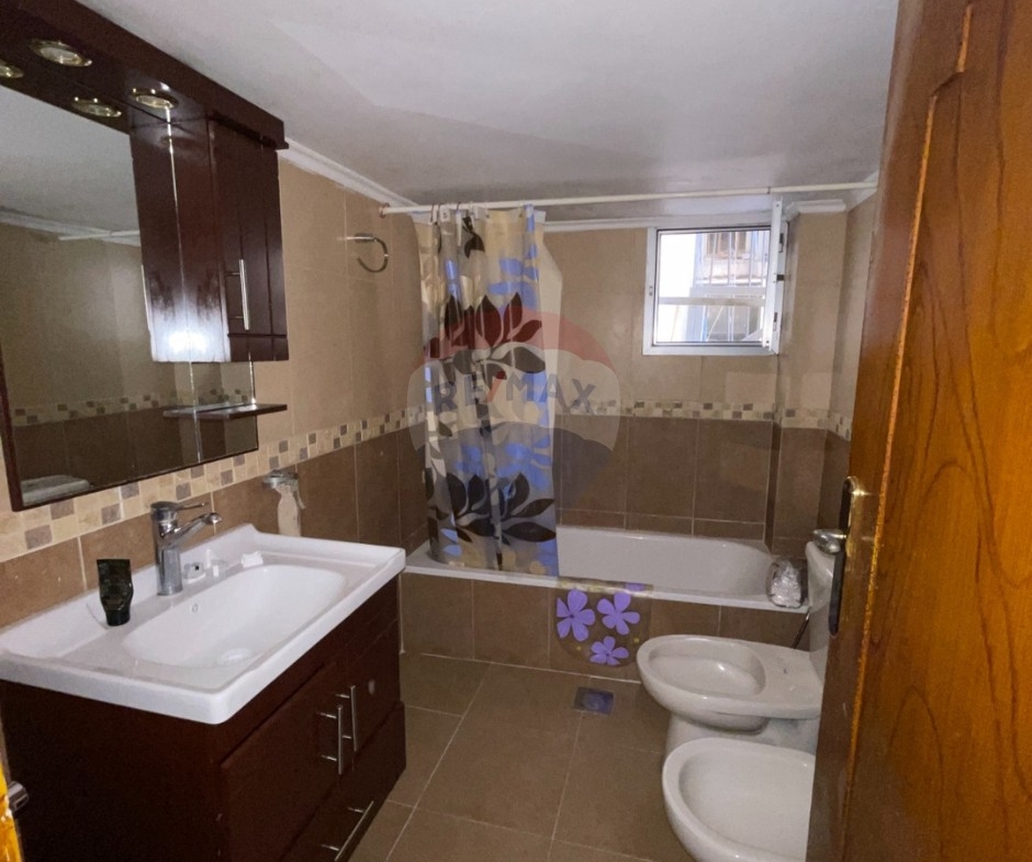 R9-3664 Apartment for Rent in Abou Samra – Hawooz Street, Tripoli, 170 m²شقة للإيجار في أبو سمرا شارع الحاووز طرابلس – 170 م² — Photo 4 of 12