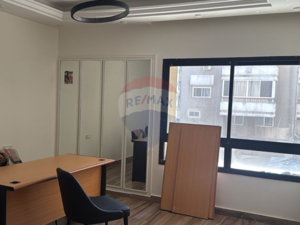R9-3669 Apartment for Rent in Maarad Ring – Tripoli, 500 m², Prestigious Zoneشقة للإيجار في المعرض رينغ طرابلس – 500 م²، منطقة راقية جدًا — Photo 5 of 15
