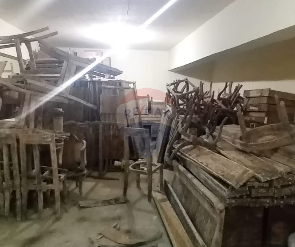 R9-3622 Warehouse for Sale in Thaqafa Street – Tripoli, 1350 m²مستودع للبيع في شارع الثقافة طرابلس – 1350 م² — Photo 5 of 8