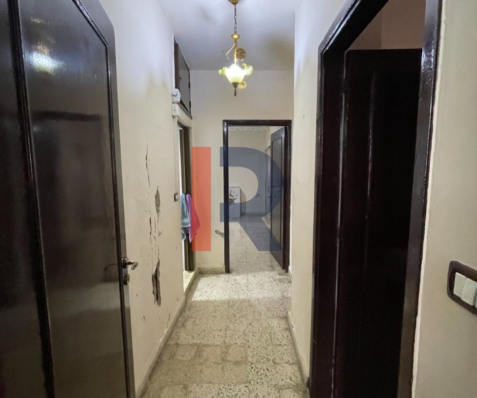 R9-3660 شقة للبيع في ساحة النجمة طرابلس – 160 م² سوبر ديلوكس — الصورة 5 من 12