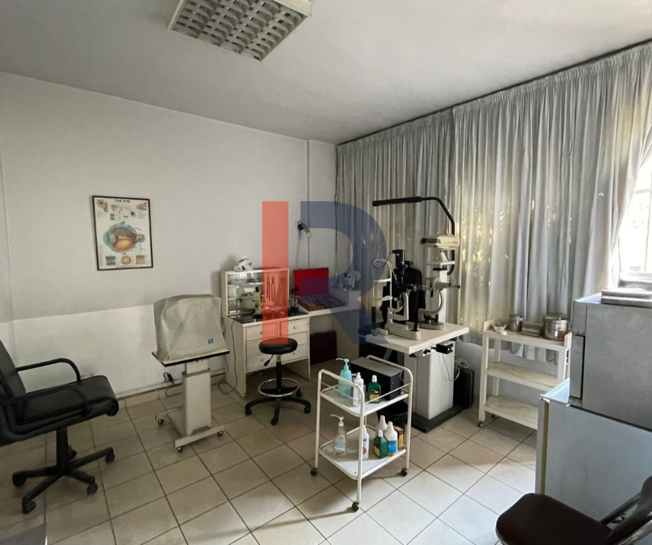 R9-3546  عيادة طب عيون للإيجار في طرابلس – 70 م²، مجهزة بالكامل — الصورة 5 من 22