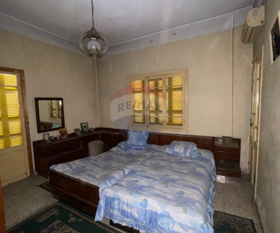 R9-3514 Apartment for Sale in Thaqafa Street, Tripoli – 150 m², Fully Furnishedشقة للبيع في شارع الثقافة طرابلس – 150 م²، مفروشة بالكامل — Photo 5 of 11