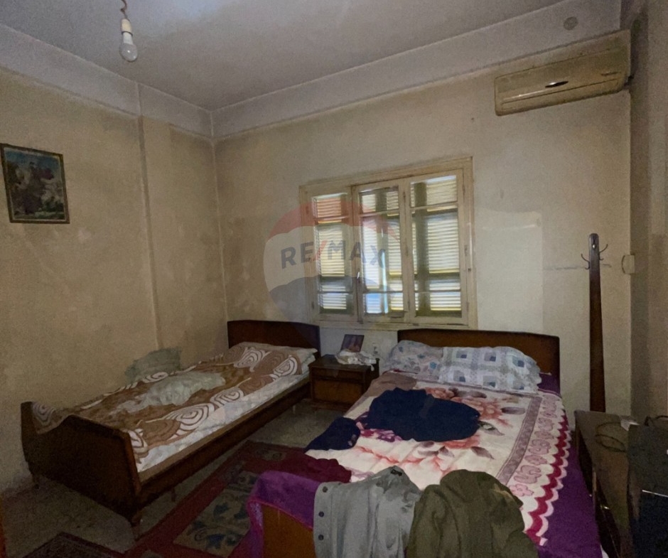 R9-3514 Apartment for Sale in Thaqafa Street, Tripoli – 150 m², Fully Furnishedشقة للبيع في شارع الثقافة طرابلس – 150 م²، مفروشة بالكامل — Photo 6 of 11
