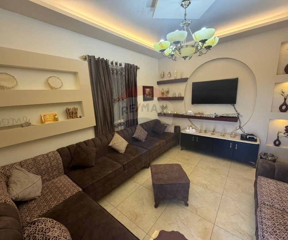 R9-3657 Apartment for Sale in Abou Samra – Al Manar, Tripoli, 155 m² Super Deluxe شقة للبيع في أبو سمرا المنار طرابلس – 155 م² سوبر ديلوكس — Photo 6 of 12