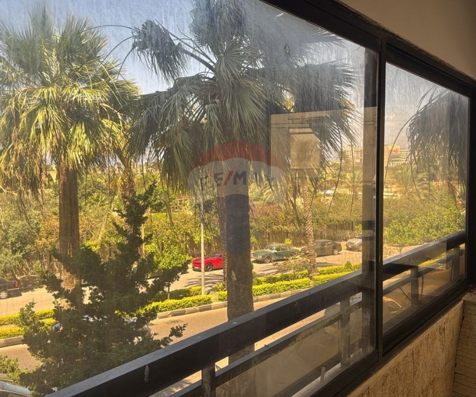R9-3669 Apartment for Rent in Maarad Ring – Tripoli, 500 m², Prestigious Zoneشقة للإيجار في المعرض رينغ طرابلس – 500 م²، منطقة راقية جدًا — Photo 7 of 15