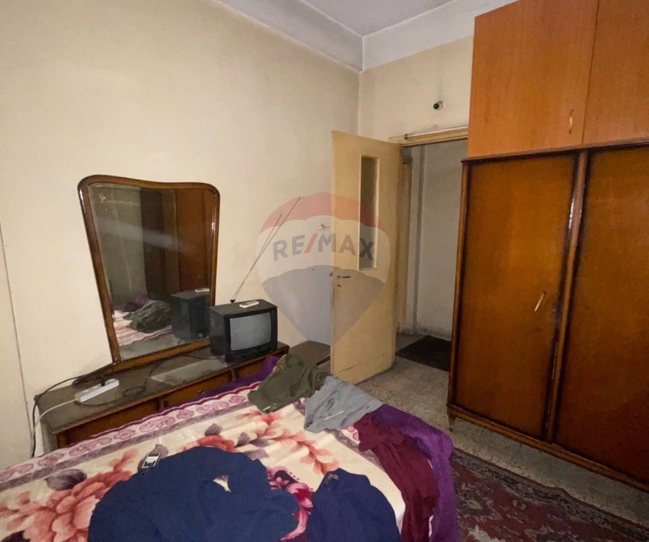 R9-3514 Apartment for Sale in Thaqafa Street, Tripoli – 150 m², Fully Furnishedشقة للبيع في شارع الثقافة طرابلس – 150 م²، مفروشة بالكامل — Photo 7 of 11