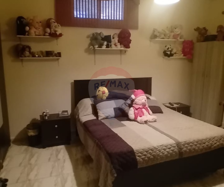 R9-3592 Apartment for Sale in Block A – Nakhleh, Koura, 300 m², Ground Floor with Gardenشقة للبيع في نخلة الكورة – 300 م²، طابق أرضي مع حديقة — Photo 7 of 13