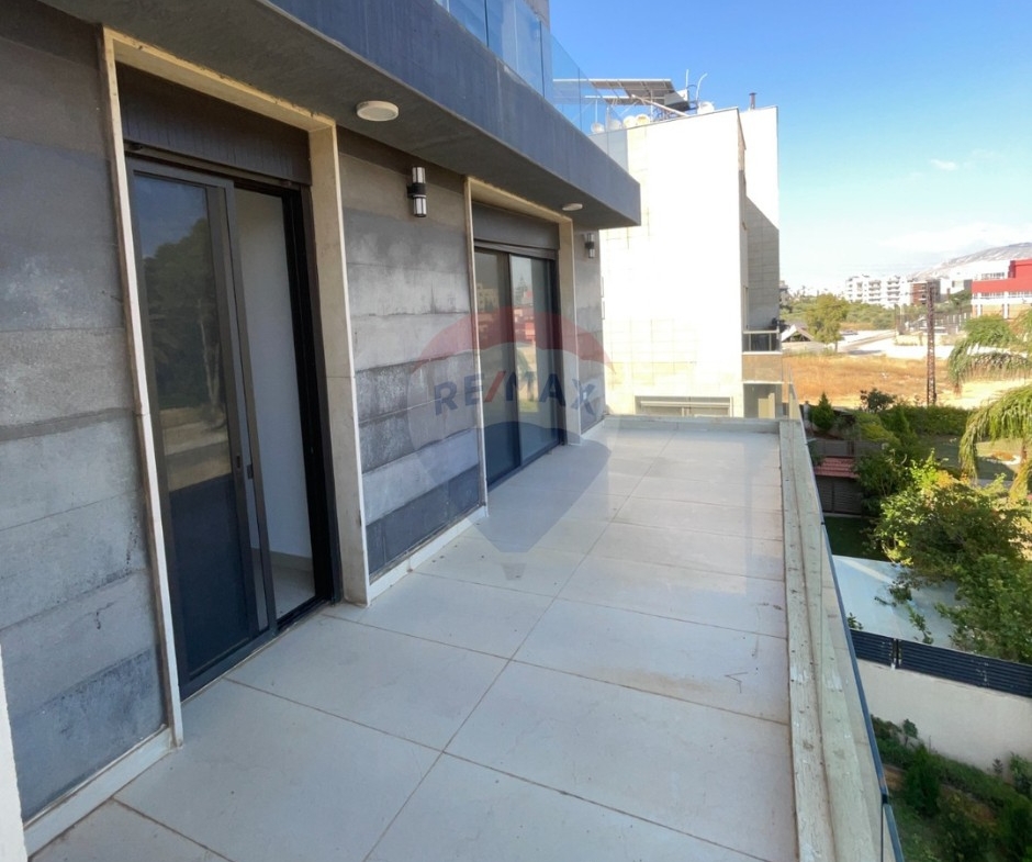 R9-3620 Duplex for Sale in Haykaliyeh – Koura, 300 m², 3 Floors دوبلكس للبيع في هيكلية الكورة – 300 م²، 3 طوابق — Photo 7 of 23