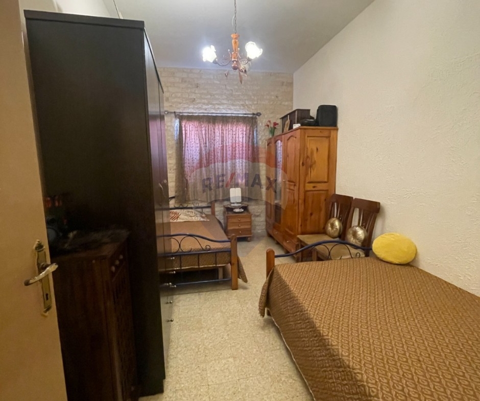 R9-3603 Apartment for Sale in Mina – Hay El Ramleh, Tripoli, 120 m²شقة للبيع في الميناء حي الرمل طرابلس – 120 م² — Photo 8 of 10
