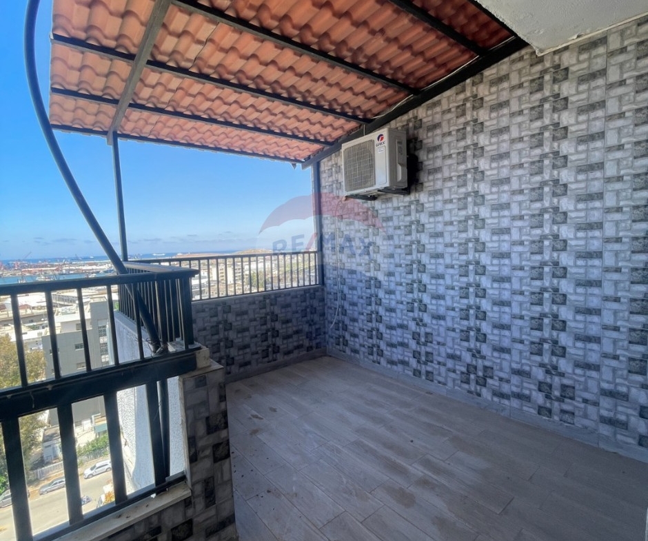R9-3553 Apartment for Sale in Mina – Port Said Street, Tripoli, 220 m² شقة للبيع في الميناء شارع بورسعيد طرابلس – 220 م² — Photo 8 of 15