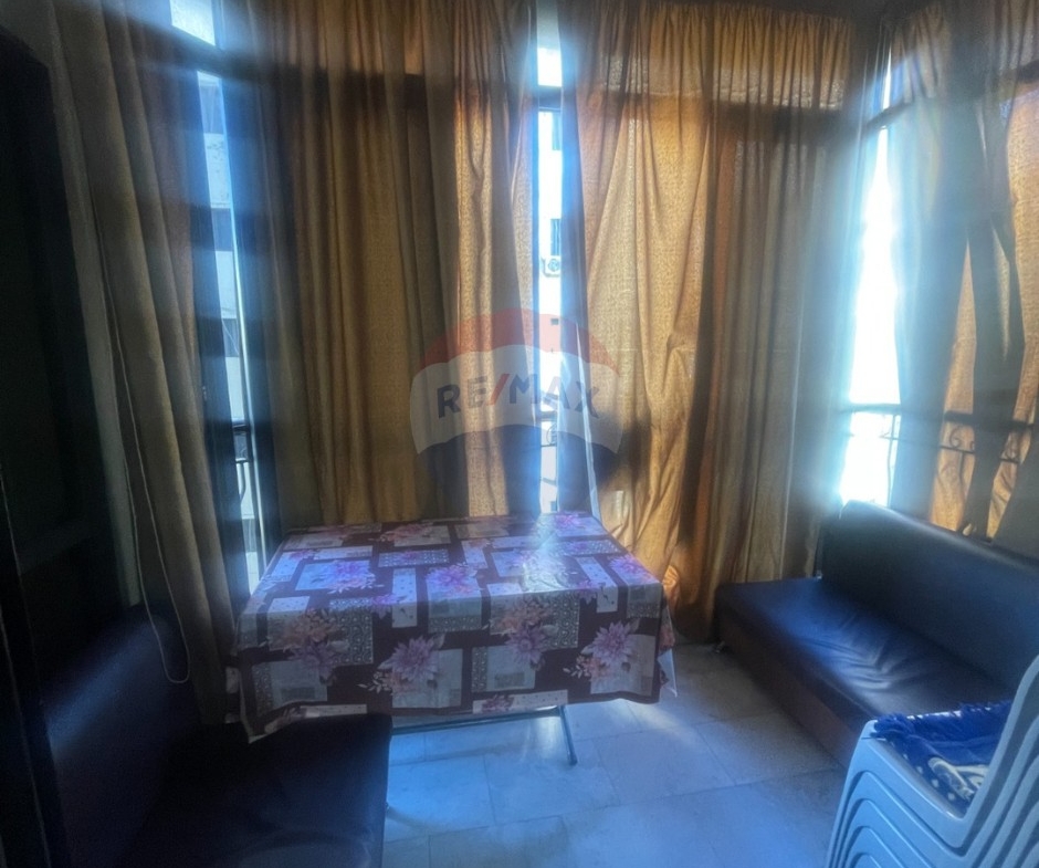 R9-3676 Apartment for Sale in Abou Samra – Tripoli, 93 m²شقة للبيع في أبو سمرا طرابلس – 93 م² — Photo 8 of 9