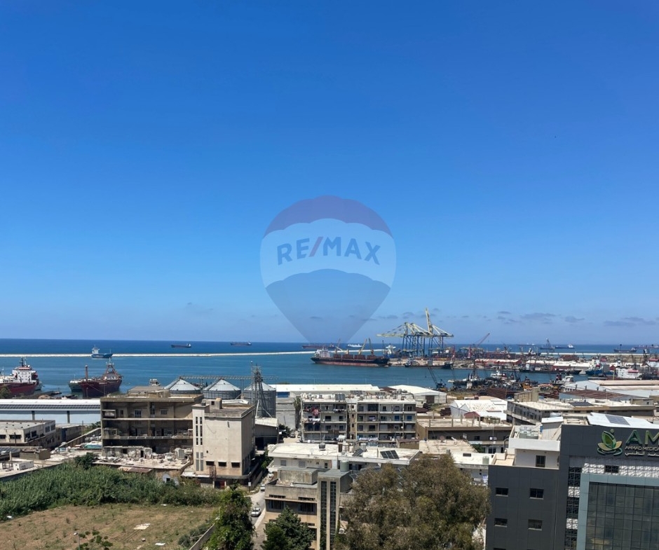 R9-3553 Apartment for Sale in Mina – Port Said Street, Tripoli, 220 m² شقة للبيع في الميناء شارع بورسعيد طرابلس – 220 م² — Photo 9 of 15