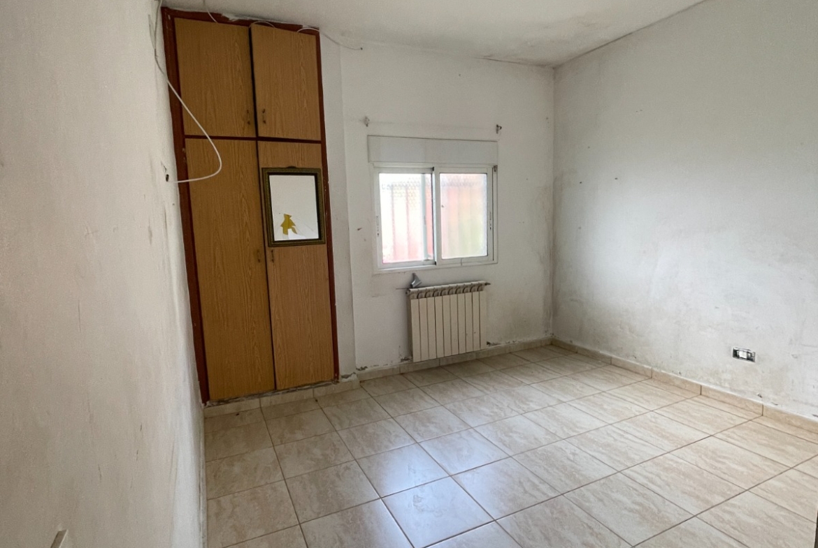 R9-3593 مبنى للإيجار في بتوراتيج الكورة – 900 م²، 3 طوابق — الصورة 42 من 50