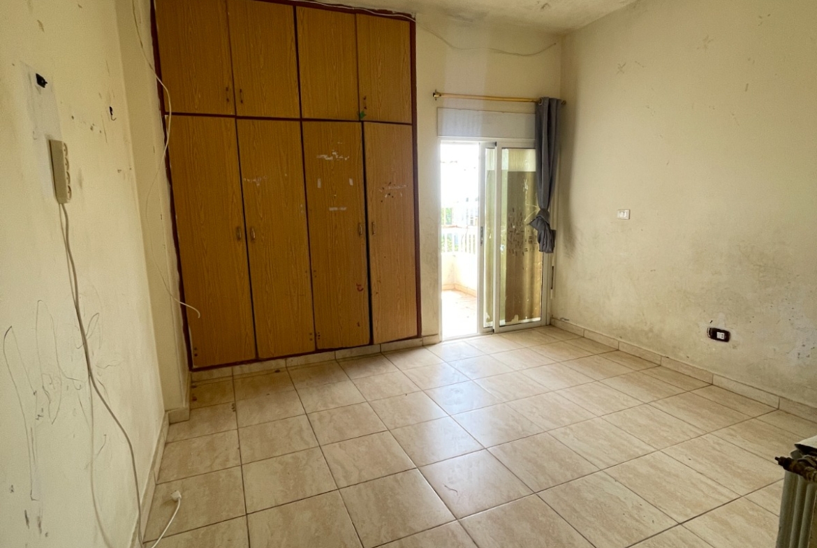 R9-3593 مبنى للإيجار في بتوراتيج الكورة – 900 م²، 3 طوابق — الصورة 46 من 50