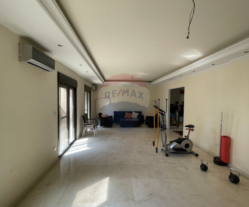 R9-3685 Apartment for Sale in Azmi Street – Tripoli, 220 m²شقة للبيع في شارع عزمي طرابلس – 220 م² — Photo 12 of 19