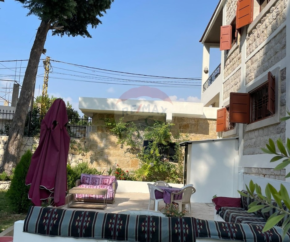 R9-3735  بيت ريفي  للبيع في الضنية طرابلس – 170 سنة — الصورة 12 من 17