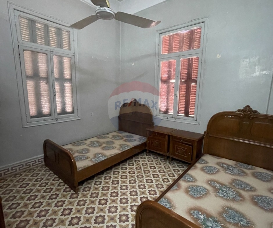 R9-3787 شقة للإيجار في عزمي طرابلس – 280 م² — الصورة 6 من 11