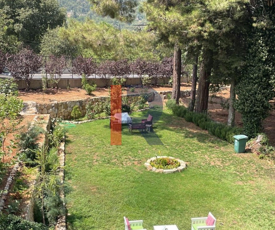 R9-3735  بيت ريفي  للبيع في الضنية طرابلس – 170 سنة — الصورة 14 من 17