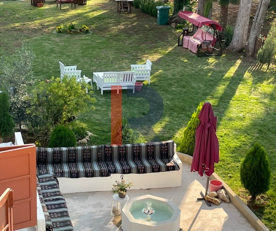 R9-3735  بيت ريفي  للبيع في الضنية طرابلس – 170 سنة — الصورة 16 من 17